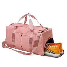 Load image into Gallery viewer, Waterproof Duffel Bag With Shoes Division
