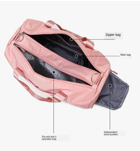 Load image into Gallery viewer, Waterproof Duffel Bag With Shoes Division
